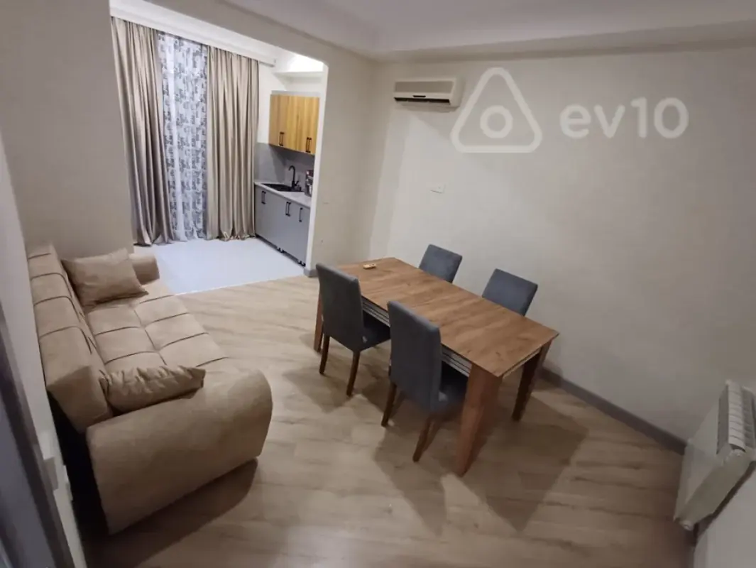 Kirayə verilir 2 otaqlı yeni tikili 60 m²