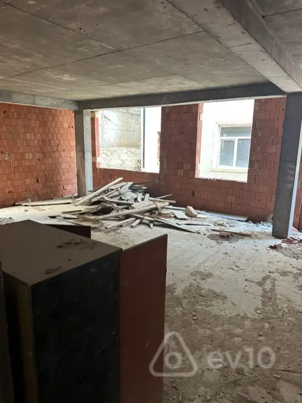 Satılır 2 otaqlı yeni tikili 68 m²