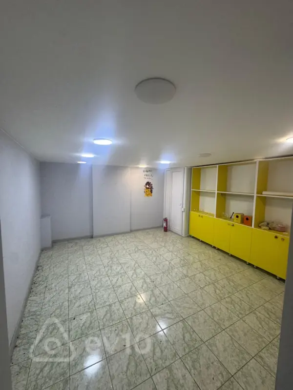 Kirayə verilir mənzil 40 m²