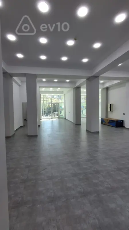 Satılır mənzil 184.1 m²