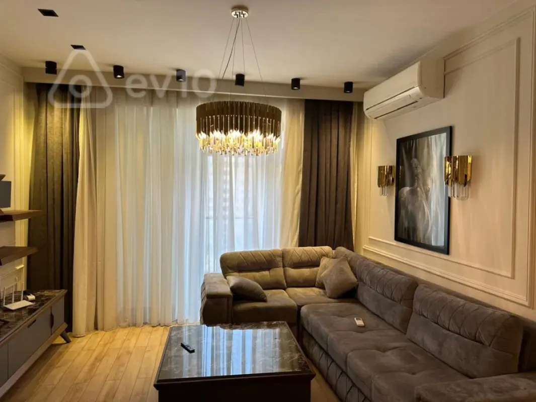 Kirayə verilir 2 otaqlı yeni tikili 110 m²