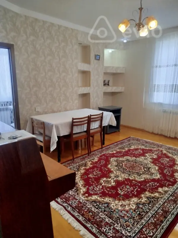 Kirayə verilir 2 otaqlı yeni tikili 55 m²