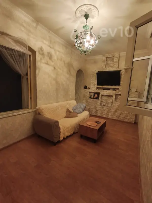 Satılır 3 otaqlı yeni tikili 90 m²