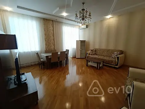 Kirayə verilir 3 otaqlı yeni tikili 137 m² — Bakı, Nəsimi 3 otaq 137.00 m²