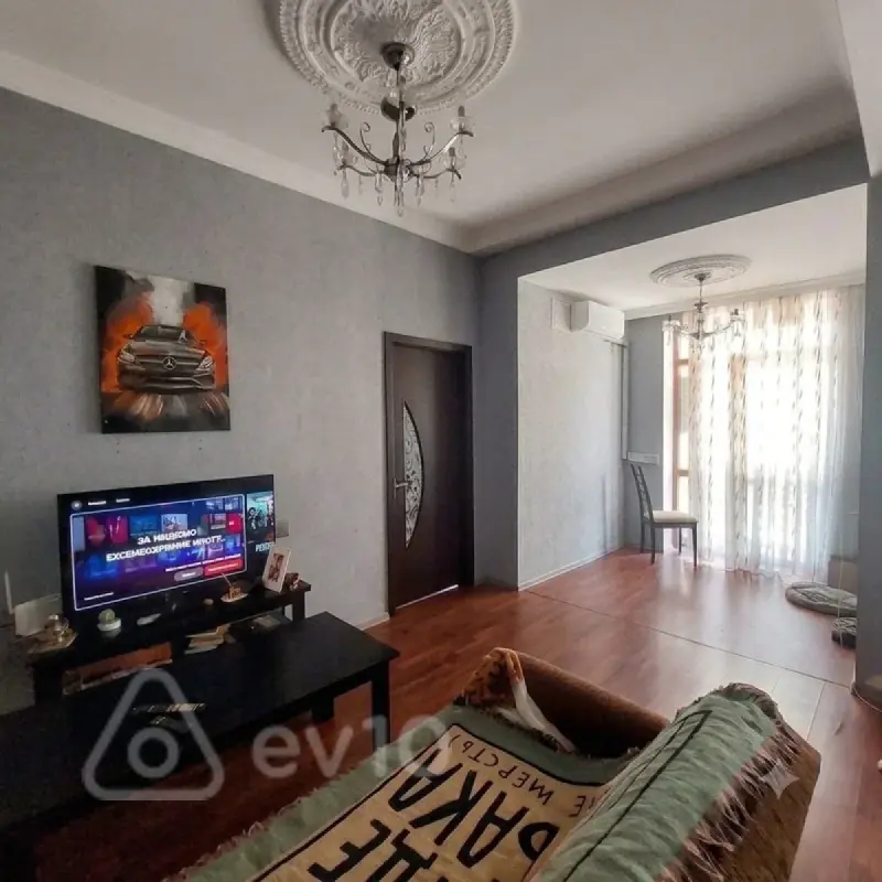 Kirayə verilir 2 otaqlı yeni tikili 65 m²