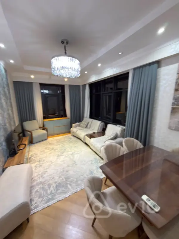 Kirayə verilir 3 otaqlı yeni tikili 100 m²