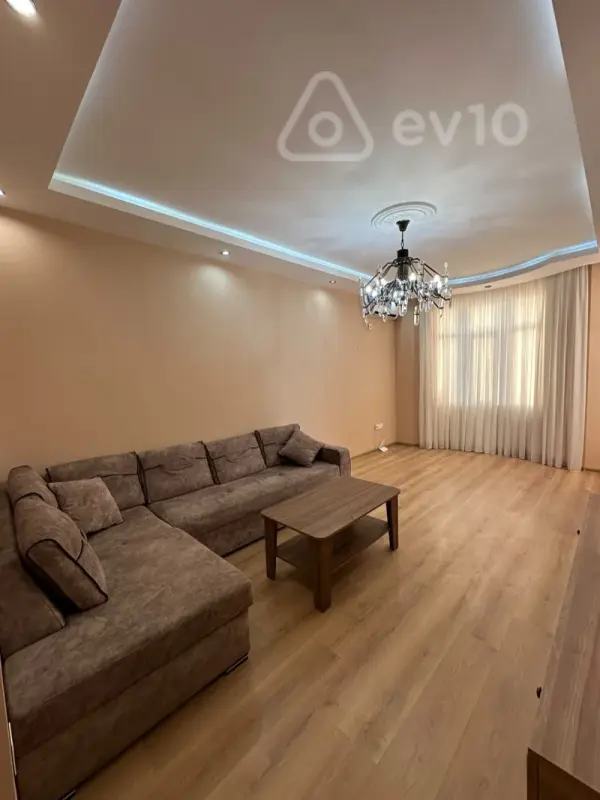 Kirayə verilir 2 otaqlı yeni tikili 65 m²