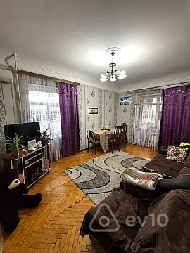 Satılır 2 otaqlı köhnə tikili 44 m² — Bakı, Nərimanov 2 otaq 44.00 m²