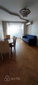 Kirayə verilir 3 otaqlı köhnə tikili 48 m² — Bakı, Nizami 3 otaq 48.00 m²