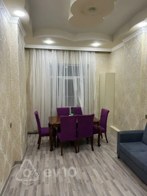 Kirayə verilir 2 otaqlı yeni tikili 55 m²