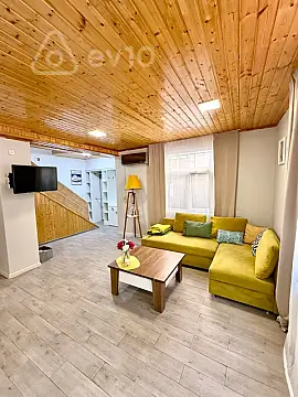 Kirayə verilir 2 otaqlı köhnə tikili 90 m² — Bakı, Yasamal 2 otaq 90.00 m²