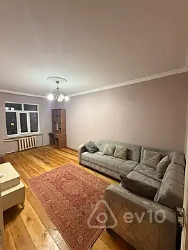 Kirayə verilir 2 otaqlı köhnə tikili 65 m² — Bakı, Suraxanı 2 otaq 65.00 m²