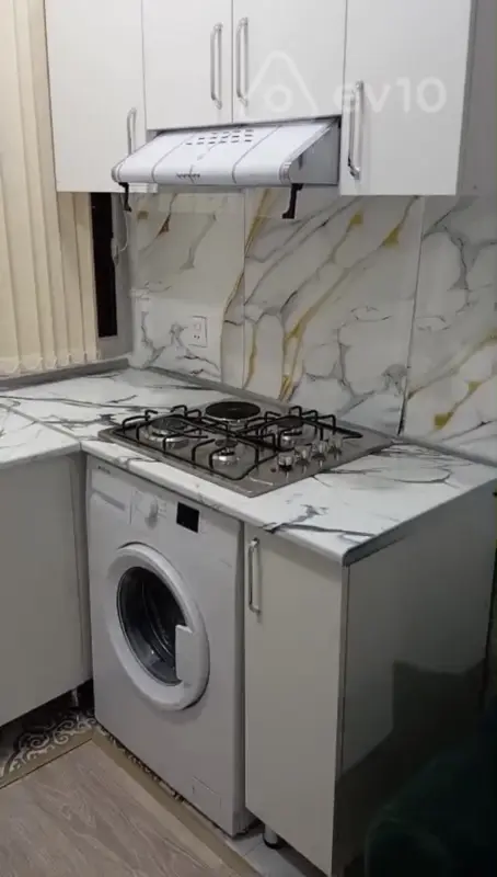 Kirayə verilir 2 otaqlı yeni tikili 48 m²