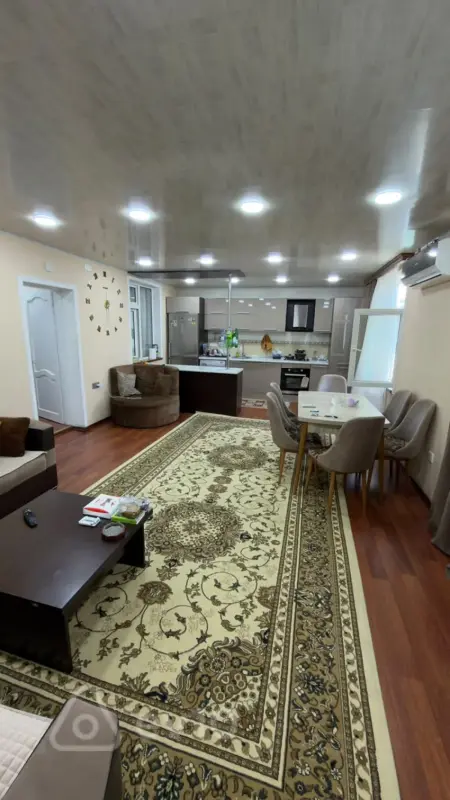 Satılır 3 otaqlı köhnə tikili 85 m²