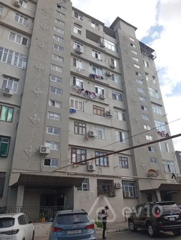 Kirayə verilir 2 otaqlı köhnə tikili 40 m²