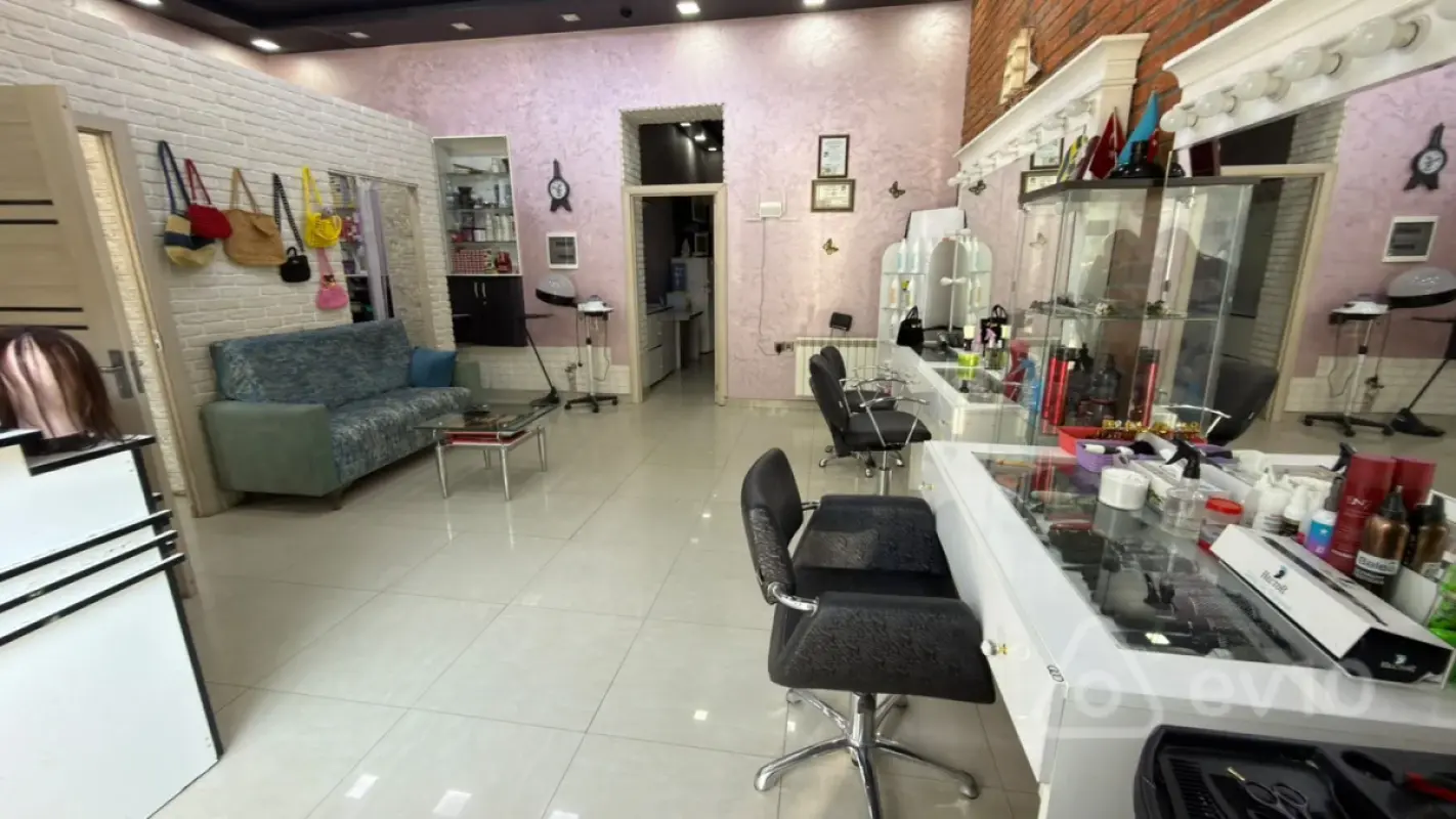 Satılır mənzil 73 m²