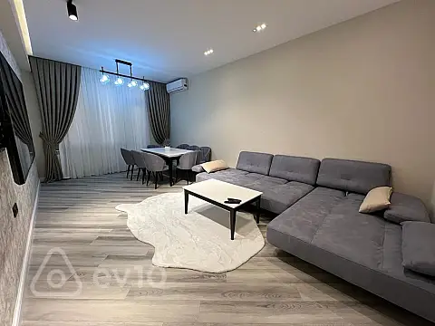 Kirayə verilir 3 otaqlı yeni tikili 130 m² — Bakı, Nərimanov 3 otaq 130.00 m²