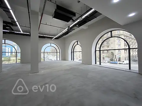 Kirayə verilir mənzil 172 m² — Bakı, Xətai 172.00 m²