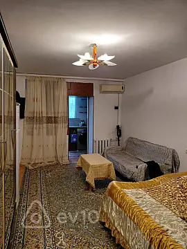 Kirayə verilir 1 otaqlı köhnə tikili 40 m² — Bakı, Səbail 1 otaq 40.00 m²