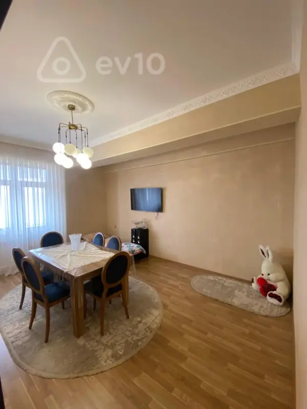 Kirayə verilir 2 otaqlı yeni tikili 54 m²