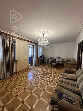 Kirayə verilir 3 otaqlı köhnə tikili 120 m² — Bakı, Yasamal 3 otaq 120.00 m²