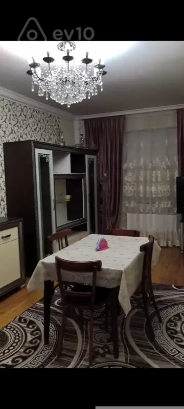 Kirayə verilir 3 otaqlı yeni tikili 100 m²