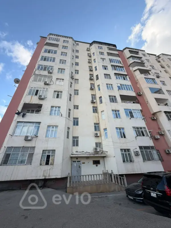 Satılır 3 otaqlı yeni tikili 107 m²
