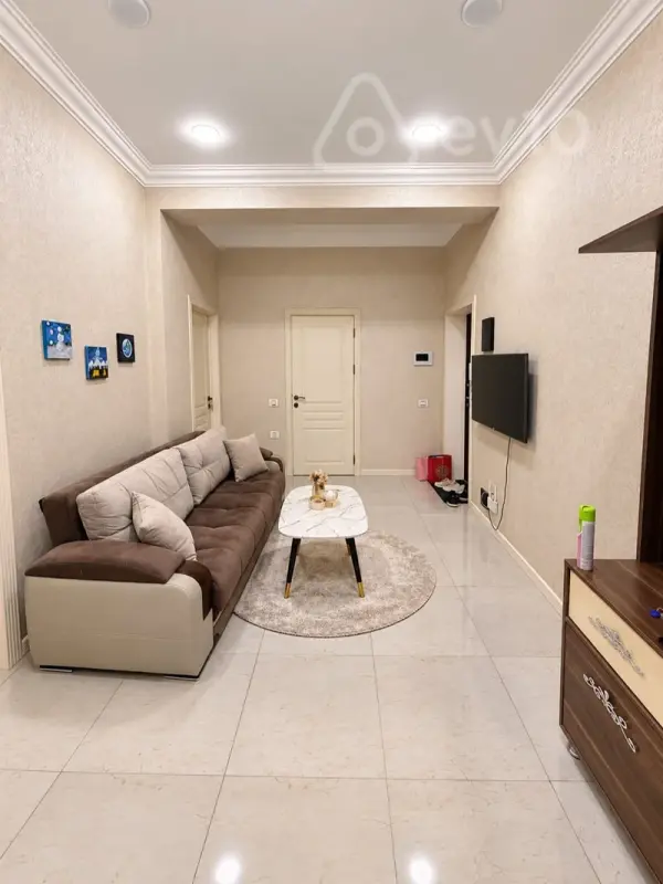 Kirayə verilir 3 otaqlı yeni tikili 96 m²