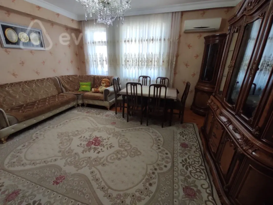 Kirayə verilir 3 otaqlı yeni tikili 107 m²