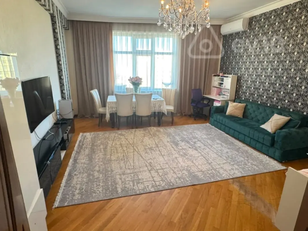 Satılır 2 otaqlı yeni tikili 100 m²