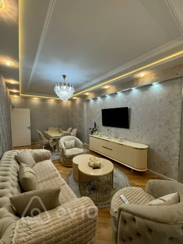 Satılır 3 otaqlı yeni tikili 95 m²