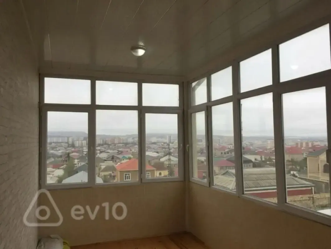 Satılır 4 otaqlı həyət evi 170 m²