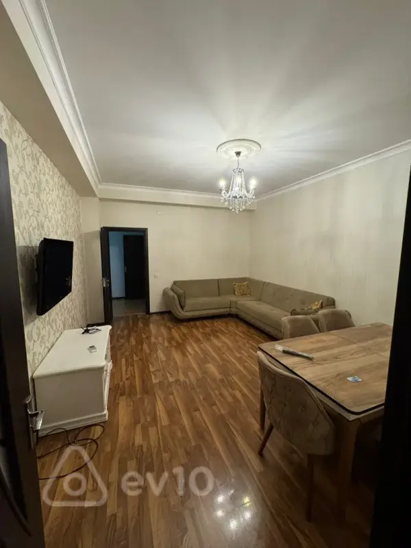 Kirayə verilir 2 otaqlı yeni tikili 55 m²