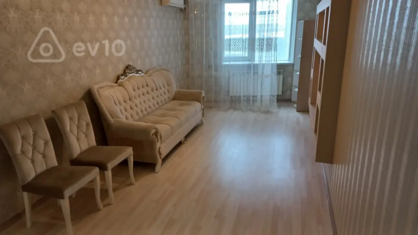 Kirayə verilir 2 otaqlı yeni tikili 55 m²