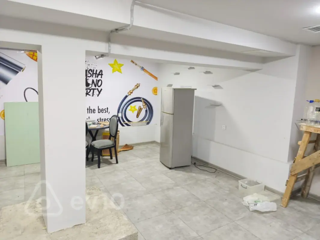 Kirayə verilir qaraj 128 m²