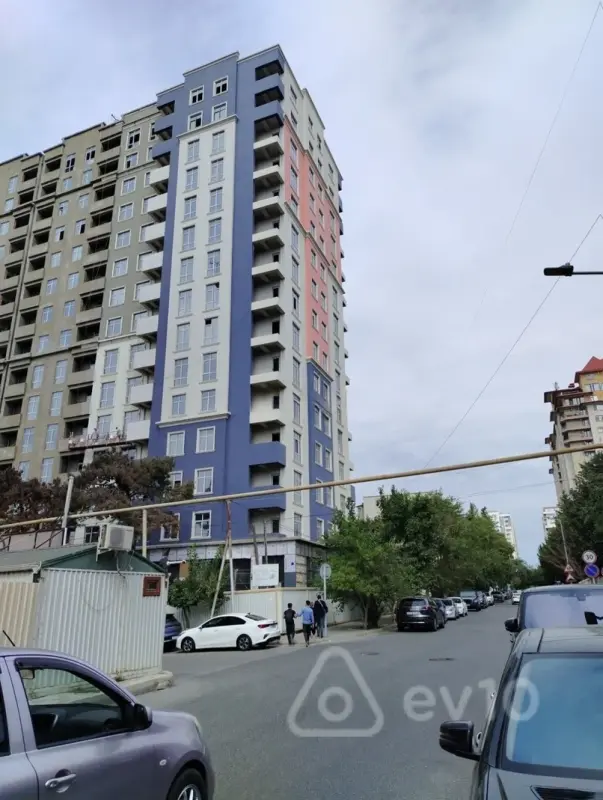 Satılır 2 otaqlı yeni tikili 76.7 m²