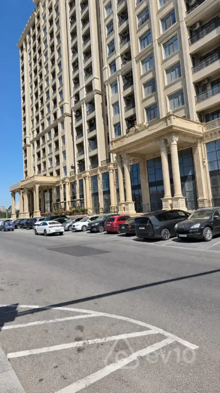 Satılır 4 otaqlı yeni tikili 171 m²