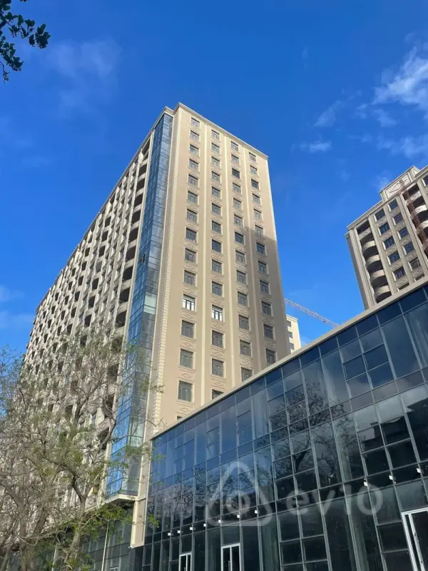 Satılır 2 otaqlı yeni tikili 94 m²