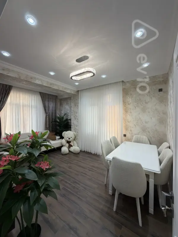Satılır 4 otaqlı yeni tikili 107 m²