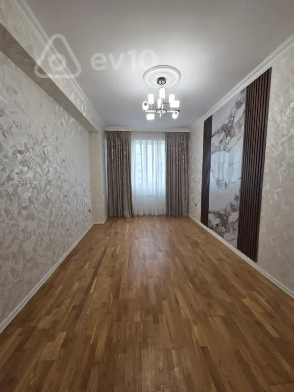 Satılır 2 otaqlı yeni tikili 64 m²