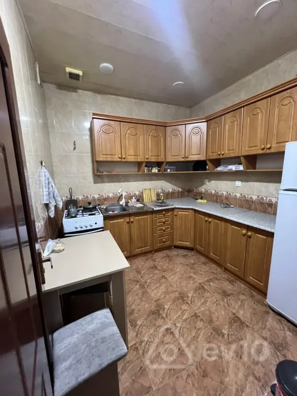 Kirayə verilir 2 otaqlı yeni tikili 70 m²