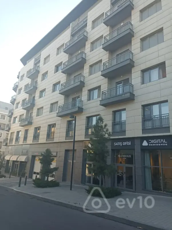 Satılır 2 otaqlı yeni tikili 75 m²