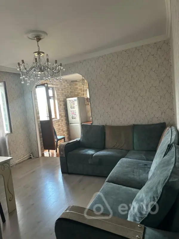 Kirayə verilir 2 otaqlı köhnə tikili 40 m²