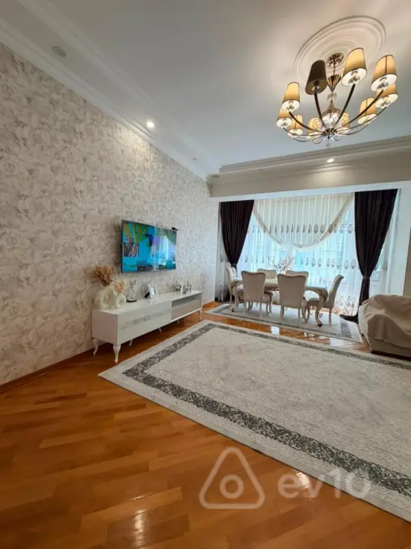 Satılır 3 otaqlı yeni tikili 149 m²