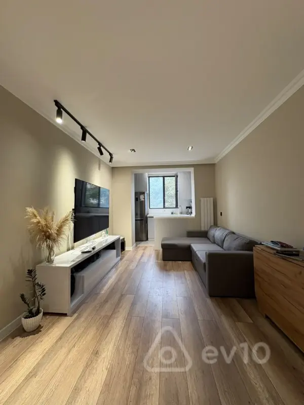 Satılır 3 otaqlı köhnə tikili 55 m²