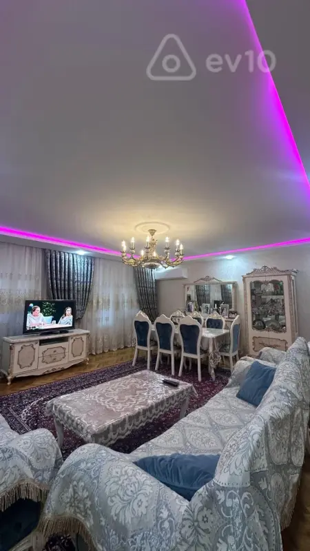 Satılır 5 otaqlı köhnə tikili 125 m²