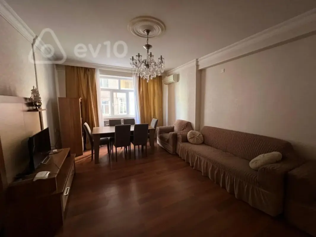 Kirayə verilir 3 otaqlı yeni tikili 110 m²