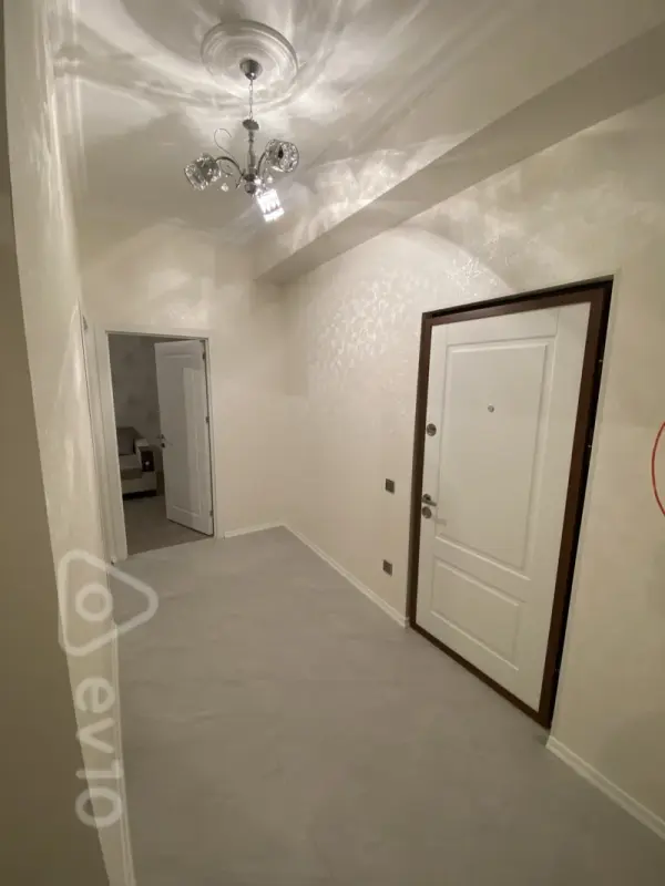 Kirayə verilir 2 otaqlı yeni tikili 62 m²