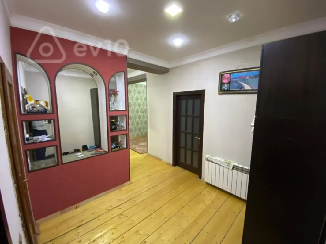 Kirayə verilir 3 otaqlı yeni tikili 90 m²
