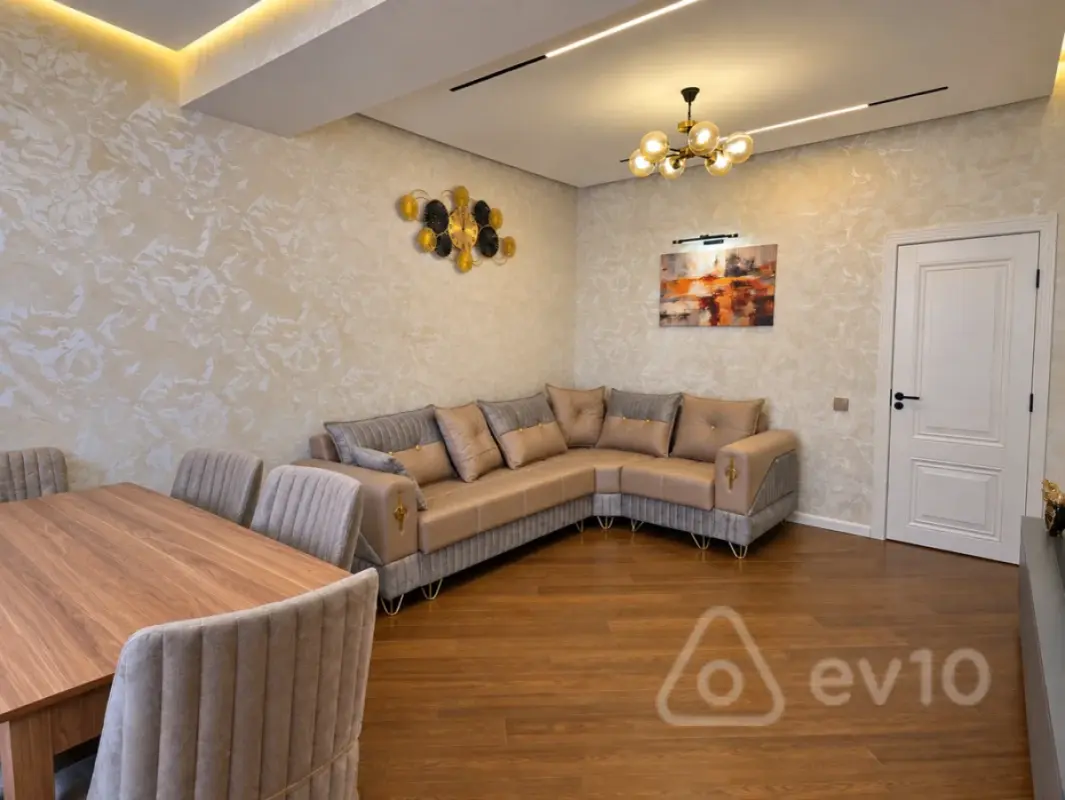 Satılır 2 otaqlı yeni tikili 54 m²